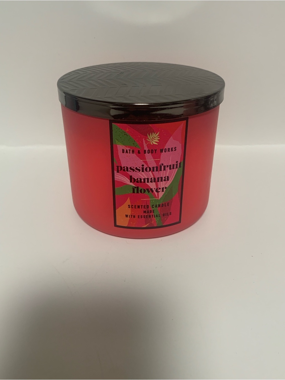 Bath & Body Works Red Passionfruit Banana Flower Candle with Black Lid